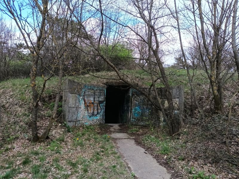 Bunker bejárat