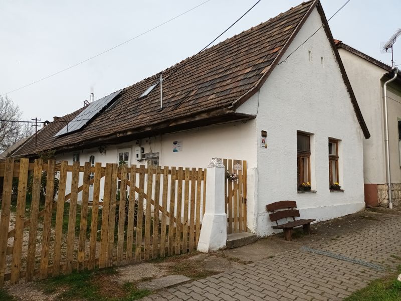 Szár szállás