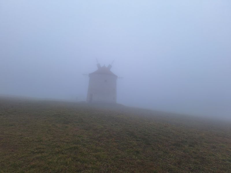 Tés szélmalom