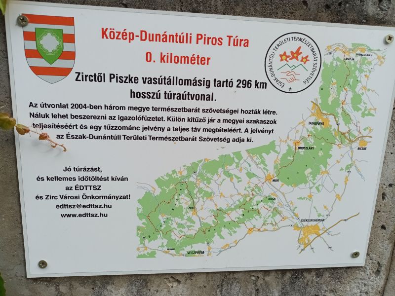 KDP tájékoztató tábla